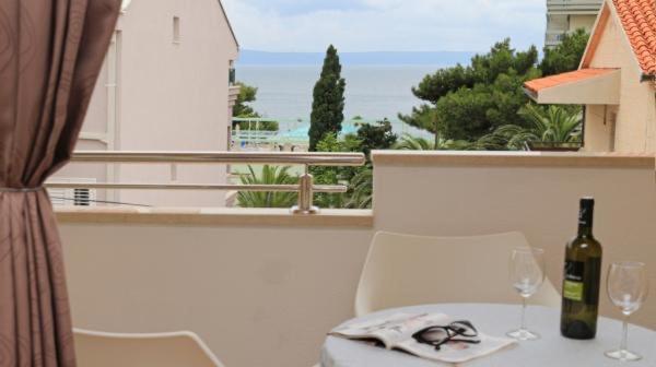 Apartmani Abesinac มาคาร์สกา ภายนอก รูปภาพ