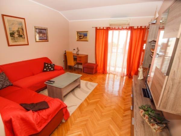 Apartmani Abesinac มาคาร์สกา ภายนอก รูปภาพ