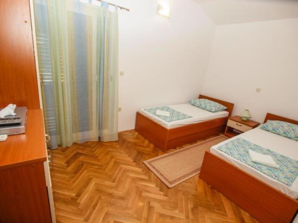 Apartmani Abesinac มาคาร์สกา ภายนอก รูปภาพ